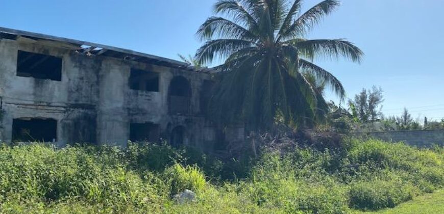 LEEWARD EAST APT BLDG