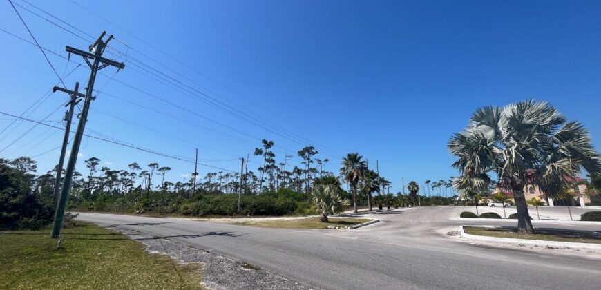 BAHAMIA, MULTI FAMILY LOT