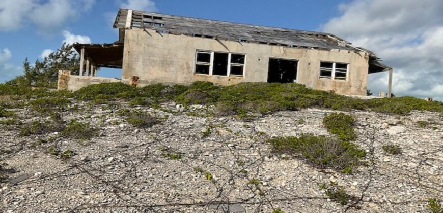 51.96 ACRES DEADMAN’S CAY 51.96 ACRES DEADMAN’S CAY