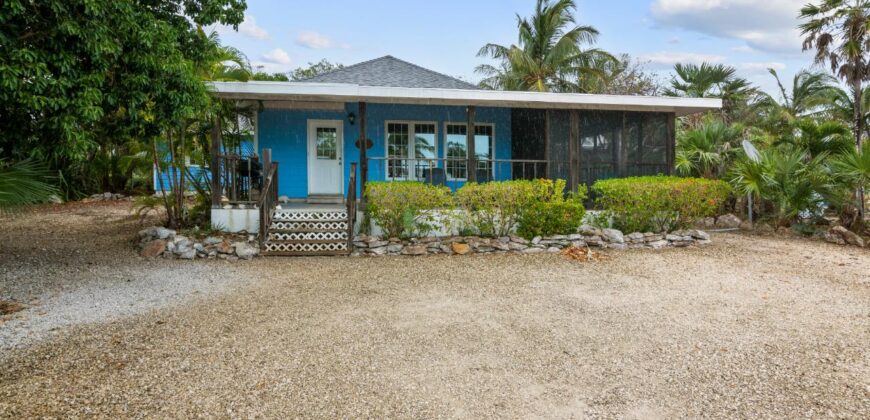 THE CAYS THE CAYS