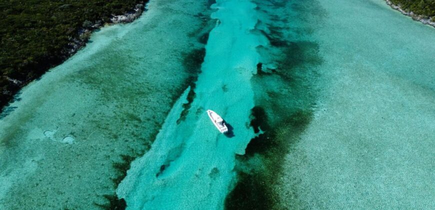 ROBERTS CAY