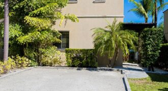 28 Turnberry
