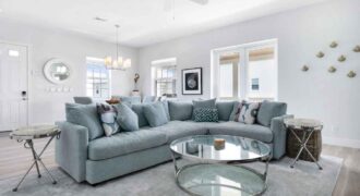 16 GALLEON BAY, PALM CAY
