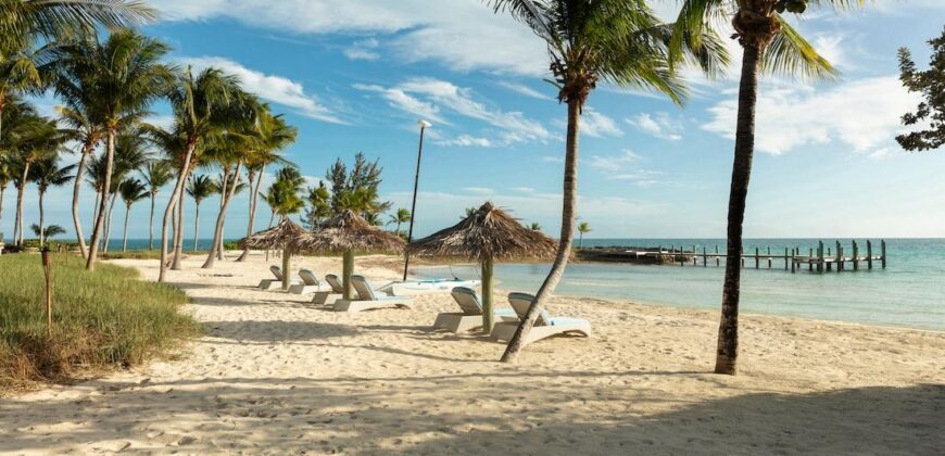 ROYAL ISLAND