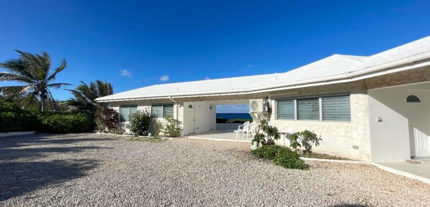 3/3 OCEANFRONT HOME