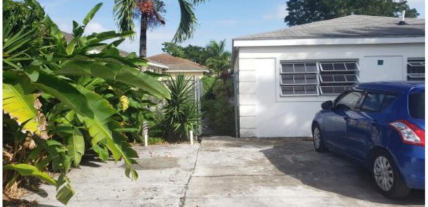 CROWN GRANT LOT 2 & 4 CROWN GRANT LOT 2 & 4