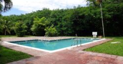 #212 LAKEVIEW MANOR CONDO