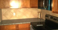 #212 LAKEVIEW MANOR CONDO