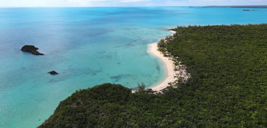 16 ACRE BEACHFRONT PARCEL