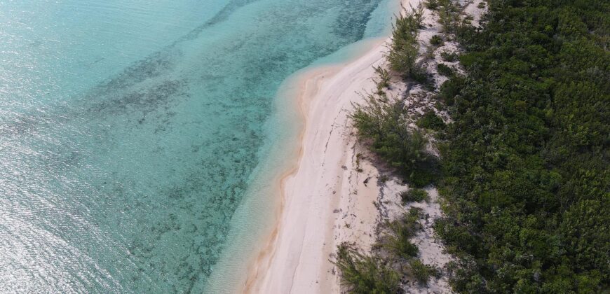 16 ACRE BEACHFRONT PARCEL