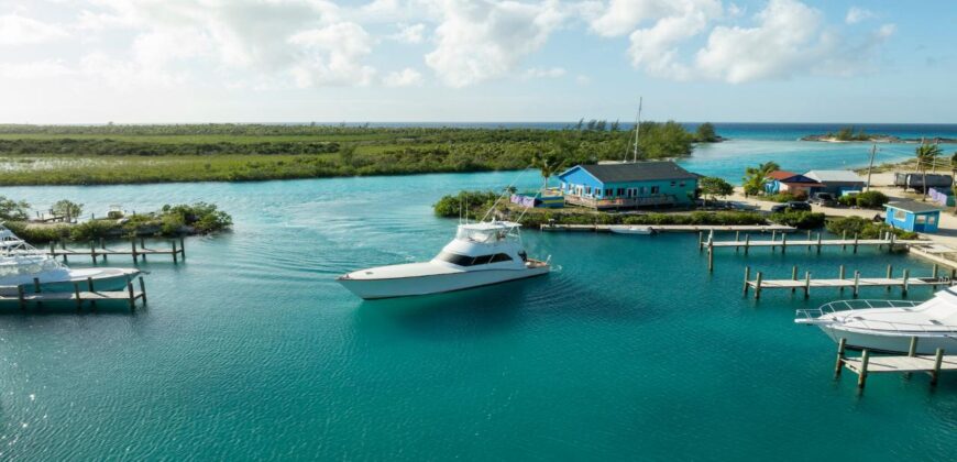 HAWK’S NEST RESORT