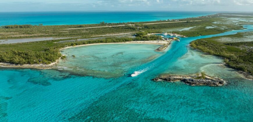 HAWK’S NEST RESORT